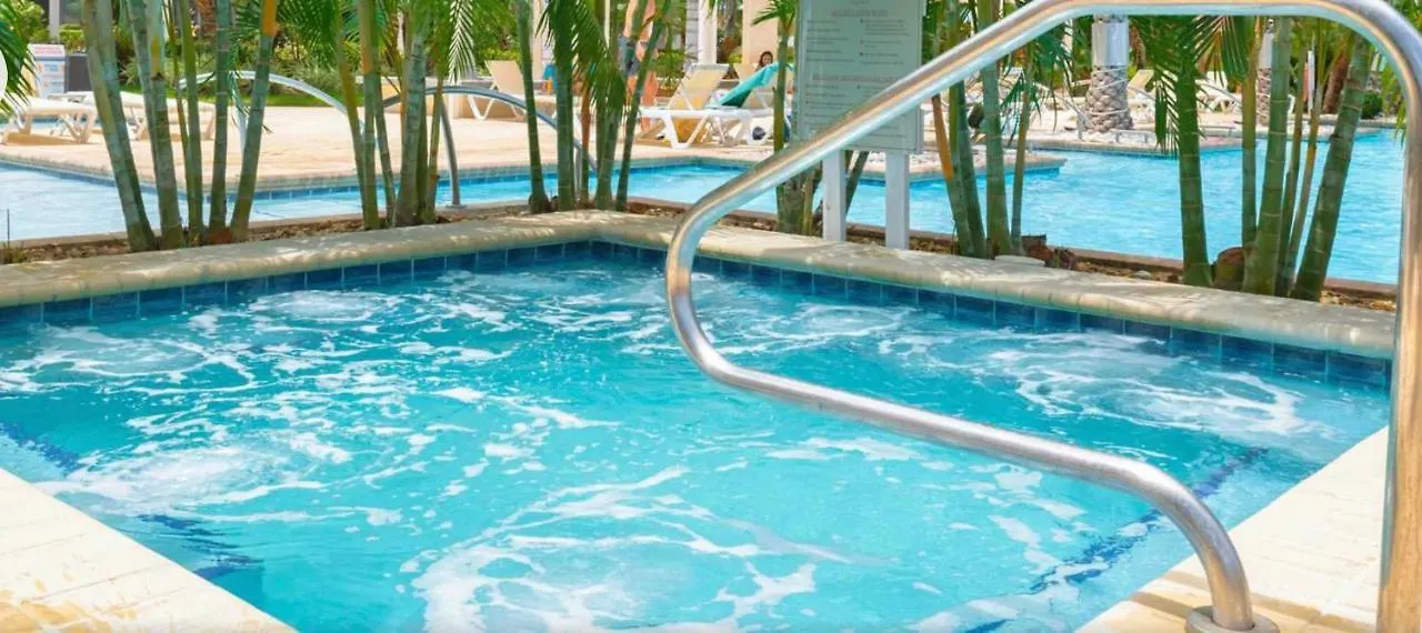 Ocean View Penthouse Apartment Palm Beach